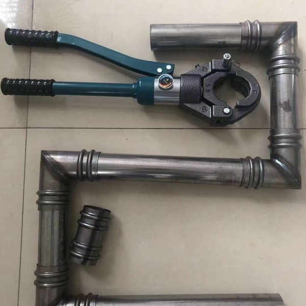 龙里冷却管生产